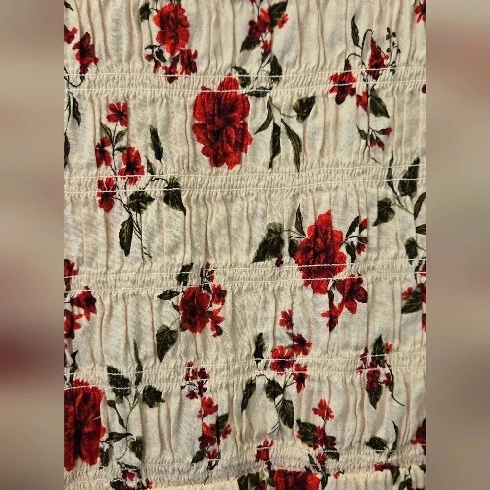 Girls Red Floral Smocked Dresses - Picture 2 of 5